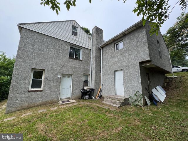 131 MODENA RD, Coatesville, PA 19320