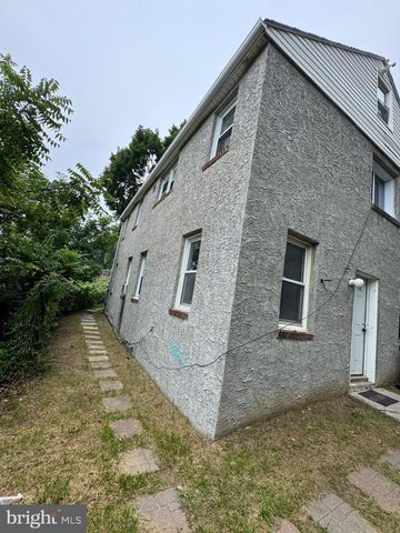 131 MODENA RD, Coatesville, PA 19320