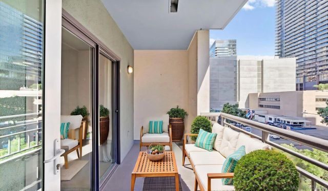 1240 India Street 519, San Diego, CA 92101