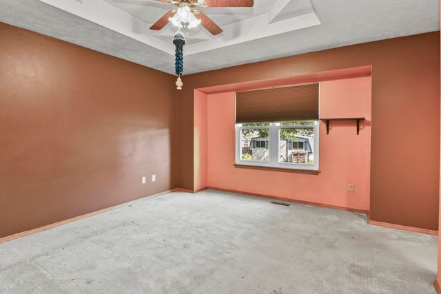 221 E New Melville Road, Willard, MO 65781