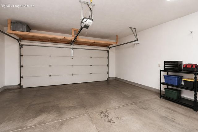 221 E New Melville Road, Willard, MO 65781