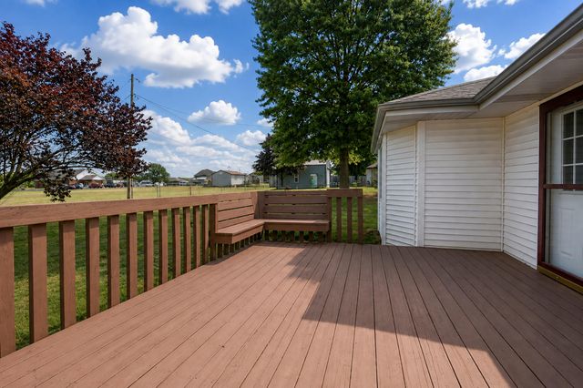 221 E New Melville Road, Willard, MO 65781
