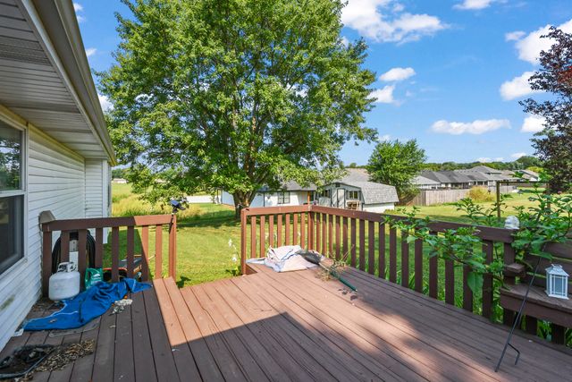 221 E New Melville Road, Willard, MO 65781