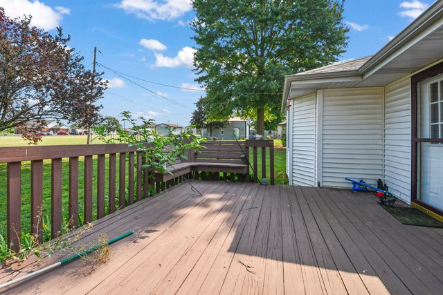 221 E New Melville Road, Willard, MO 65781