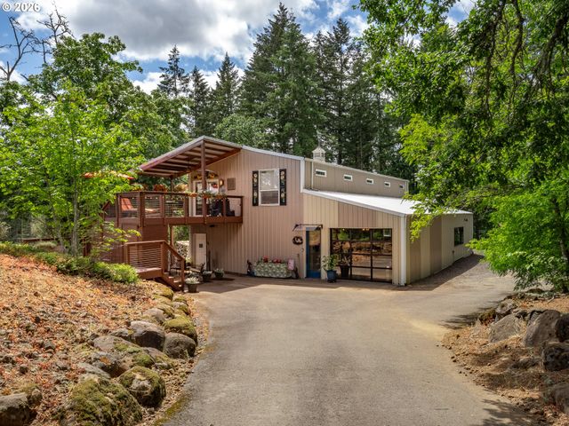 19560 Ne HERRING Ln, Newberg, OR 97132