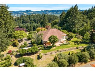 19560 Ne HERRING Ln, Newberg, OR 97132