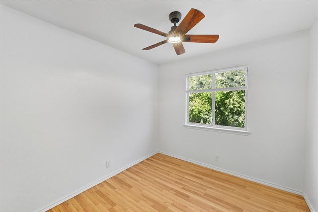 2116 Caprice DR, Killeen, TX 76543