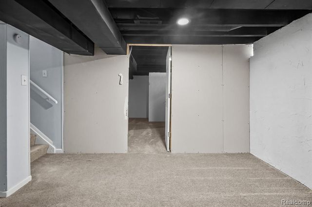 456 S Hawthorne Street, Westland, MI 48186