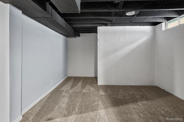 456 S Hawthorne Street, Westland, MI 48186