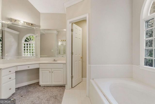 527 Country Club Drive, Stockbridge, GA 30281