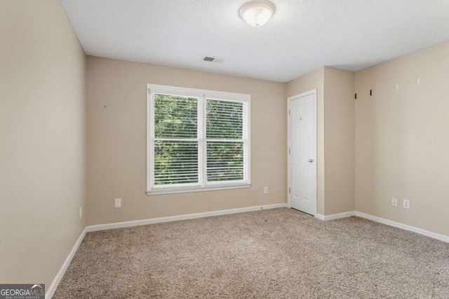 527 Country Club Drive, Stockbridge, GA 30281