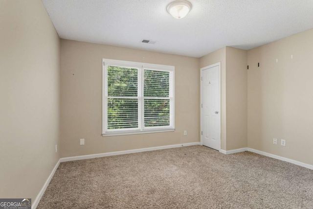 527 Country Club Drive, Stockbridge, GA 30281