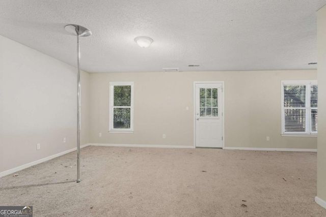 527 Country Club Drive, Stockbridge, GA 30281