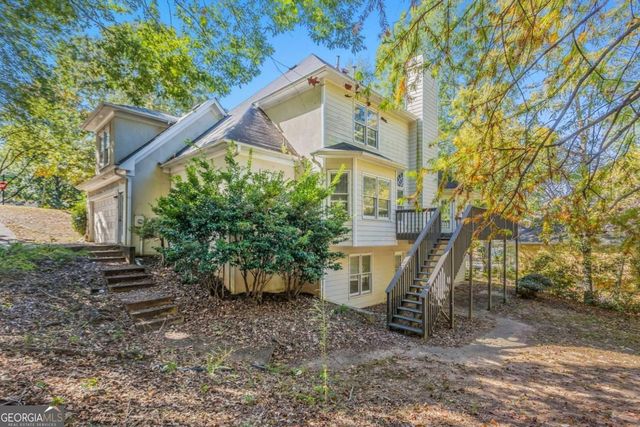 527 Country Club Drive, Stockbridge, GA 30281