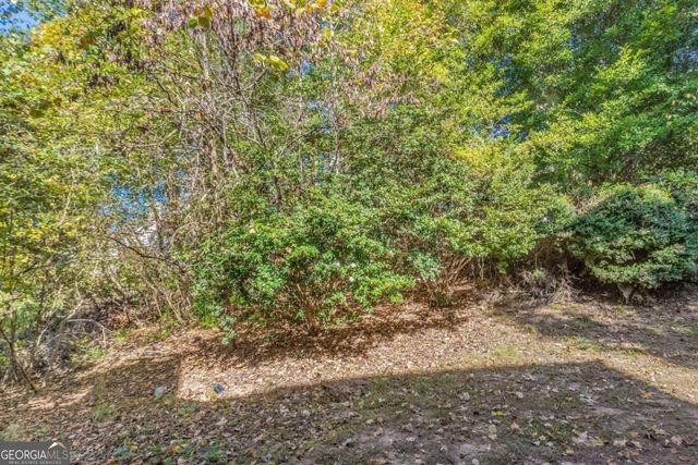 527 Country Club Drive, Stockbridge, GA 30281