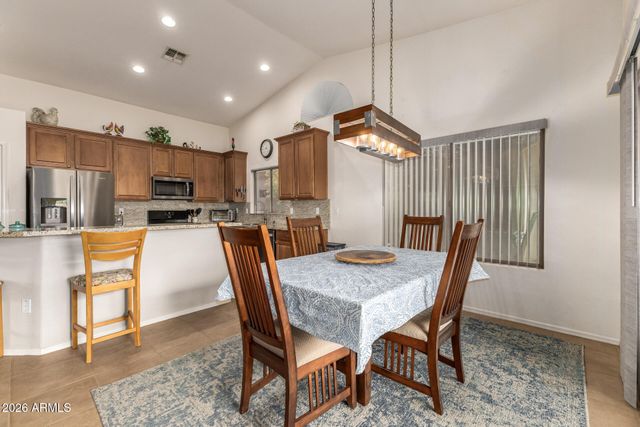 44296 W DESERT PLANT Trail, Maricopa, AZ 85139