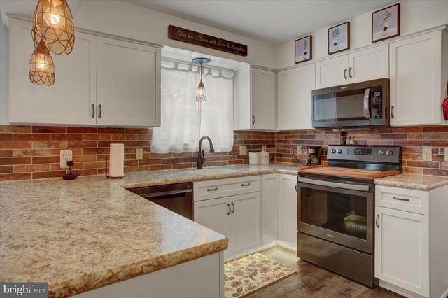 65 RIDGEVIEW DR, Etters, PA 17319