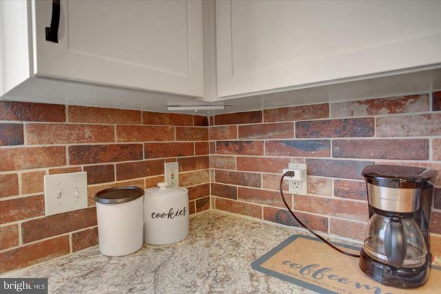 65 RIDGEVIEW DR, Etters, PA 17319