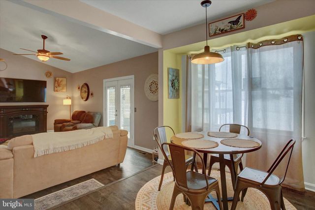 65 RIDGEVIEW DR, Etters, PA 17319