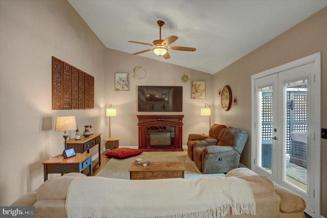 65 RIDGEVIEW DR, Etters, PA 17319