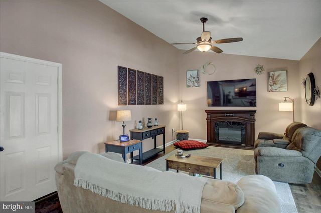 65 RIDGEVIEW DR, Etters, PA 17319