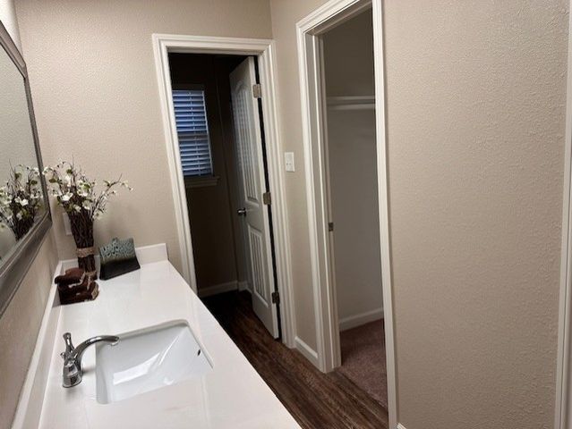 2512 Colleen Drive, Arlington, TX 76016