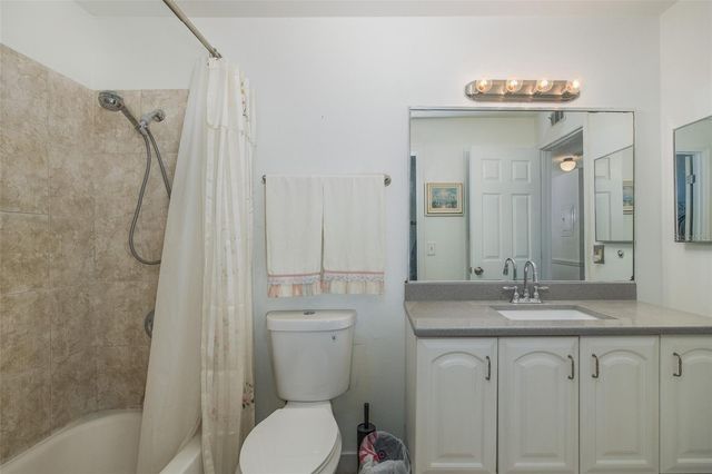 9001 TUDOR DRIVE H210, Tampa, FL 33615