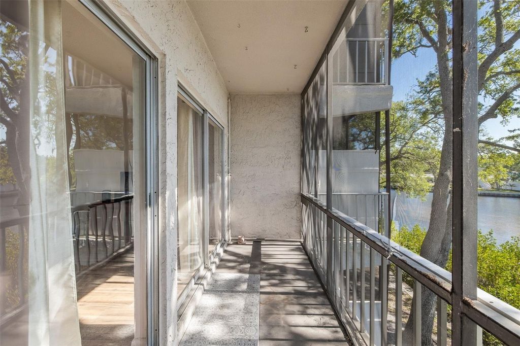 Image 22 of property listing at 9001 TUDOR DRIVE H210, Tampa, FL 33615