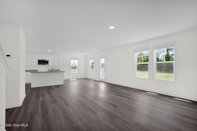 245 Buggy Top Lane, Autryville, NC 28318