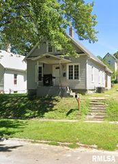 1621 14 1/2 Street, Rock Island, IL 61201
