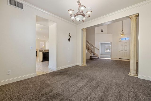 813 Boulder Ave, Lathrop, CA 95330