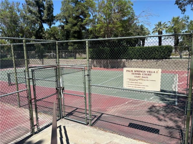 2860 N Los Felices 210, Palm Springs, CA 92262