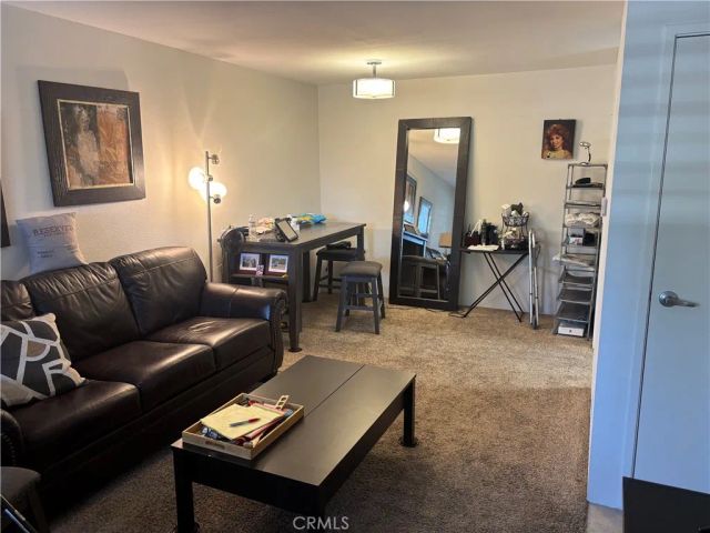 2860 N Los Felices 210, Palm Springs, CA 92262