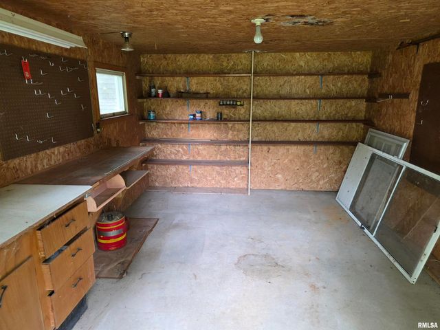 516 FREDERICK Street, Herrin, IL 62948