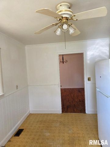 516 FREDERICK Street, Herrin, IL 62948