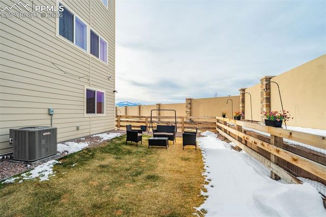 7732 Carabiner View, Colorado Springs, CO 80923