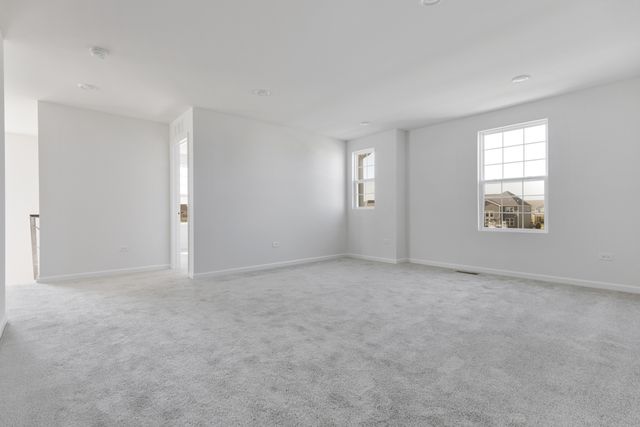 12965 S Twin Pines Lane, Plainfield, IL 60585