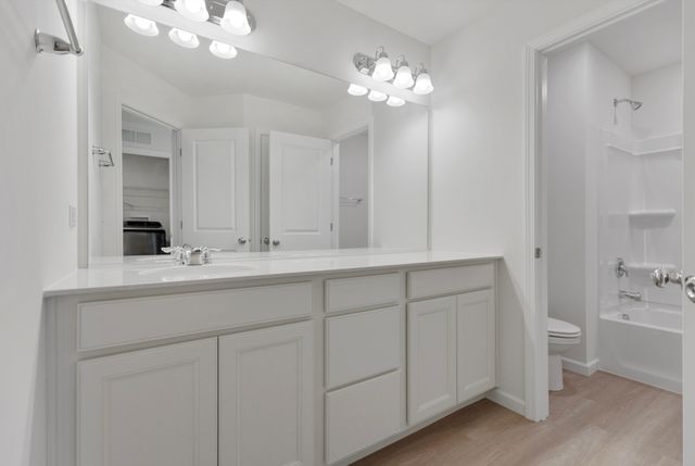 12965 S Twin Pines Lane, Plainfield, IL 60585