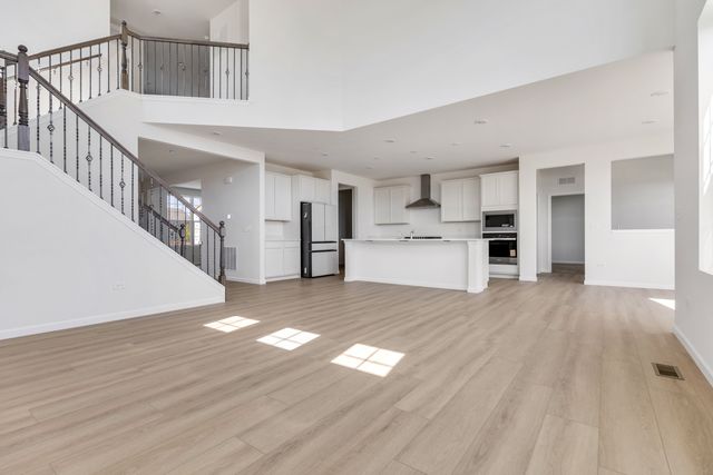 12965 S Twin Pines Lane, Plainfield, IL 60585