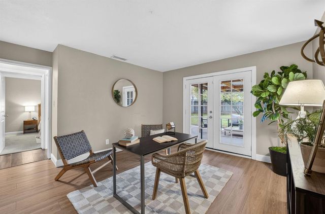 3425 Wemberley Dr, Sacramento, CA 95864