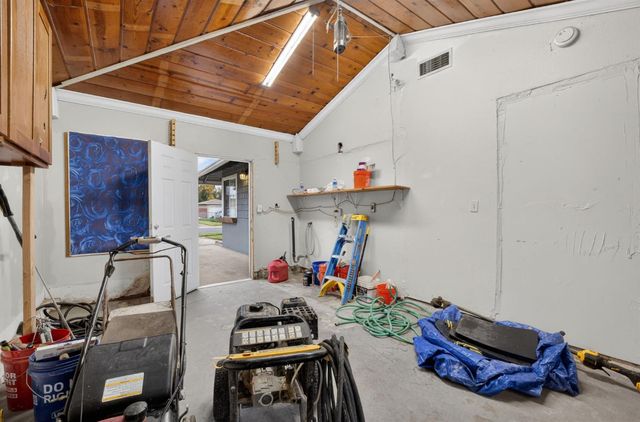 3425 Wemberley Dr, Sacramento, CA 95864