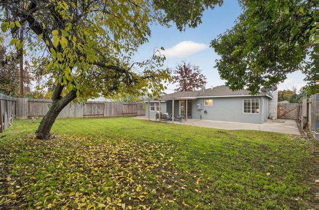 3425 Wemberley Dr, Sacramento, CA 95864