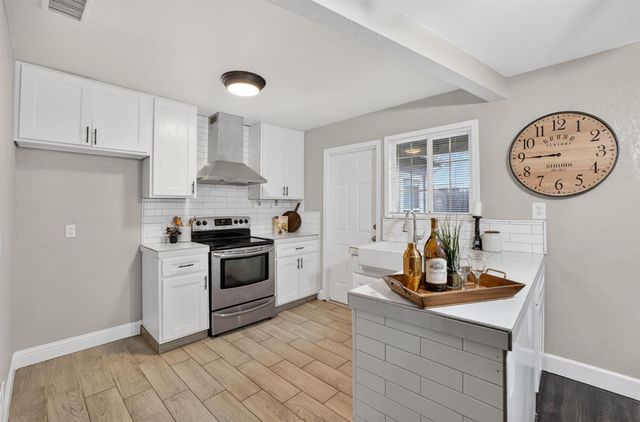 3425 Wemberley Dr, Sacramento, CA 95864