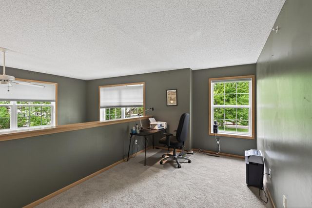 1994 Siefert Street, Chaska, MN 55318