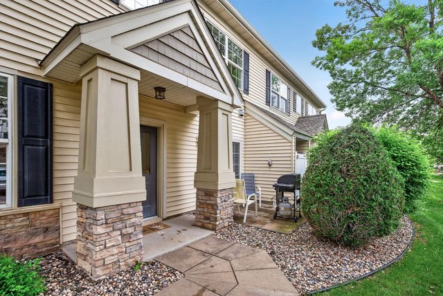 1994 Siefert Street, Chaska, MN 55318