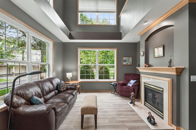 1994 Siefert Street, Chaska, MN 55318