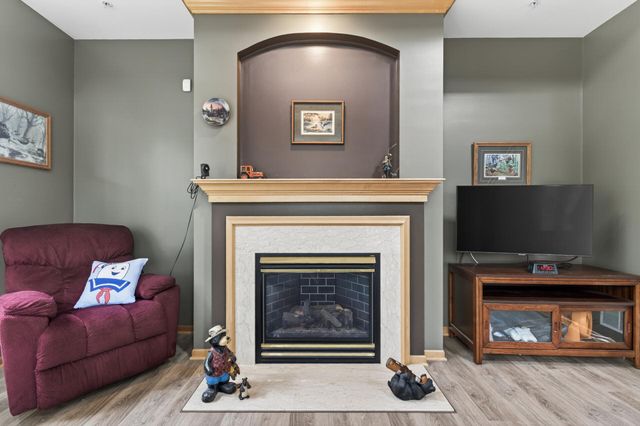 1994 Siefert Street, Chaska, MN 55318