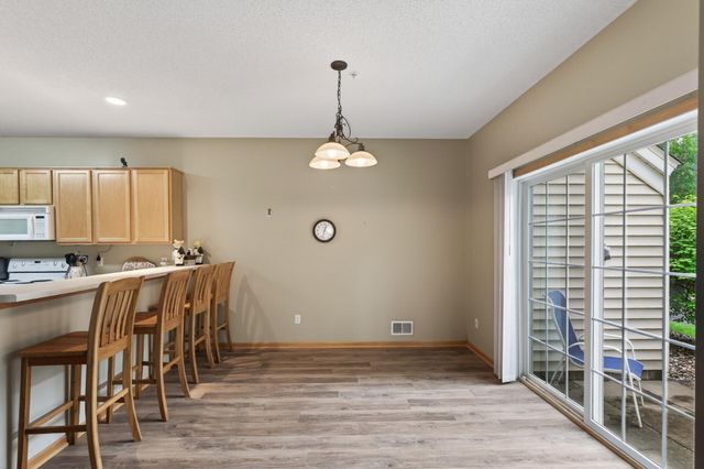 1994 Siefert Street, Chaska, MN 55318