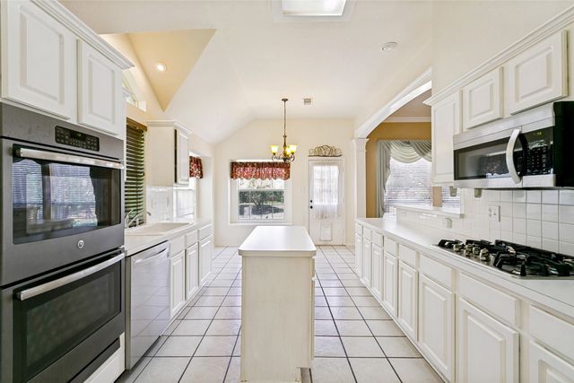 2321 Loon Lake Road, Denton, TX 76210