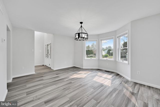 300 BECKLEY ST, Wernersville, PA 19565